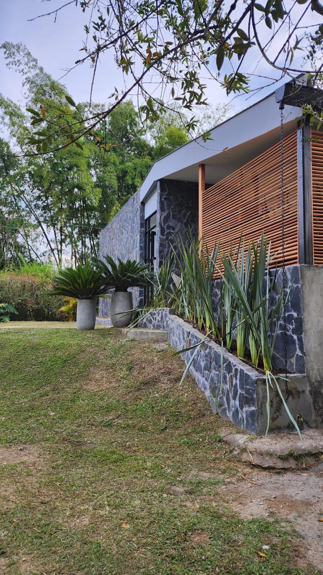 Uko Urban Ekolodge *