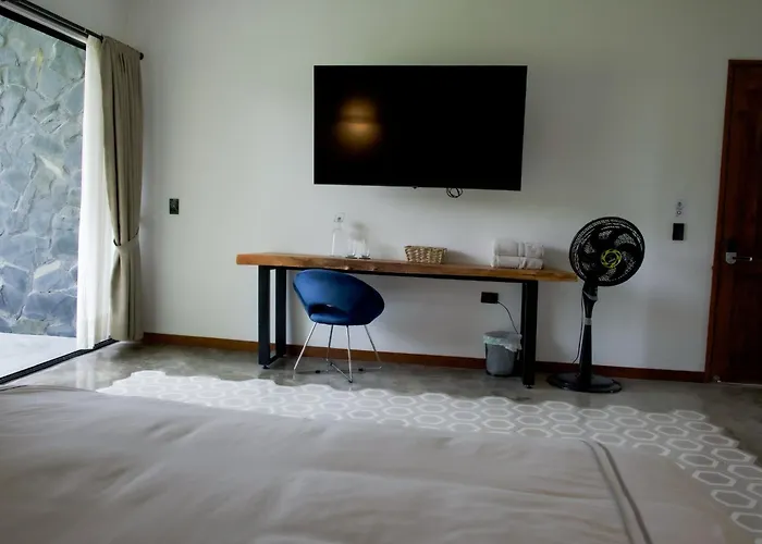 Uko Urban Ekolodge
